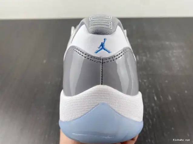 11 Jordan AV2187-140 Low Grey Cement Air 0514